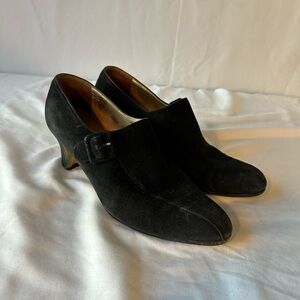 Walter Steiger black suede buckle heels